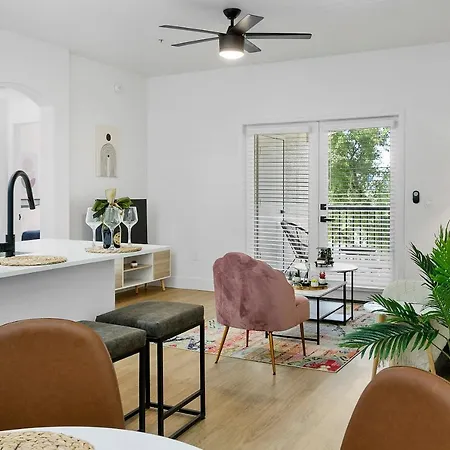 Cozysuites Glendale By The Stadium With Pool 10 Exterior photo